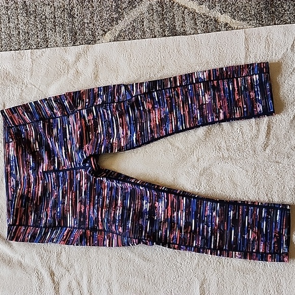 Lululemon Speed UP Crop 21' Leggings with Bag . Colorful Striped Leggings. EUC - Picture 1 of 9